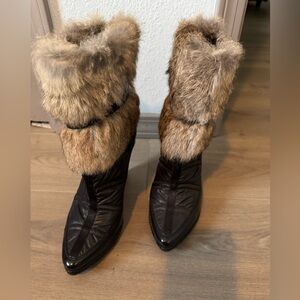 Via Spiga wedge heel, rabbit fur top, pull on snow boots. Size 8.